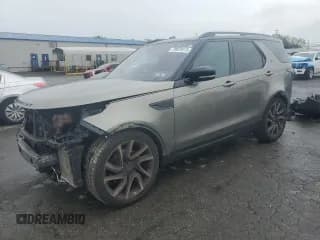 ✅ 2017 Land Rover Discovery HSE Luxury • VIN: SALRHBBV4HA042965 • Lot: 70878415. Listed on Copart with 76,823 mi. Free auction sales archive from the USA and detailed vehicle history report at DreamBid. Image 1.