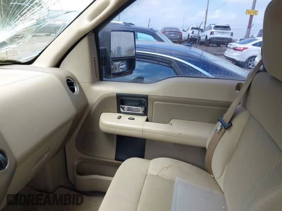 ✅ 2008 Ford F-150 XLT • VIN: 1FTPX145X8FA14471 • Лот: 42833215. Опубликован ранее на IAAI с пробегом 199 381 миль. Бесплатный доступ к архиву аукционных продаж из США и подробный отчёт об истории автомобиля на DreamBid. Изображение 5.