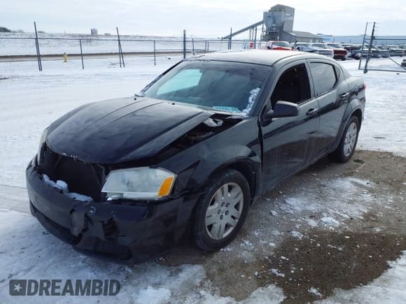 ✅ 2013 Dodge Avenger SE • VIN: 1C3CDZAB3DN754139 • Лот: 41339682. Опубликован ранее на IAAI с пробегом 188 141 миль. Бесплатный доступ к архиву аукционных продаж из США и подробный отчёт об истории автомобиля на DreamBid. Изображение 18.