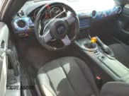 ✅ 2008 Mazda MX-5 Miata Grand Touring • VIN: JM1NC25F680143097 • Лот: 92710345. Опубликован ранее на Copart с пробегом 111 776 миль. Бесплатный доступ к архиву аукционных продаж из США и подробный отчёт об истории автомобиля на DreamBid. Изображение 8.