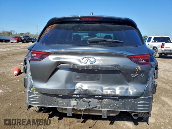 ✅ 2019 Infiniti QX50 Pure • VIN: 3PCAJ5M1XKF146072 • Лот: 93410075. Опубликован ранее на Copart с пробегом 47 670 миль. Бесплатный доступ к архиву аукционных продаж из США и подробный отчёт об истории автомобиля на DreamBid. Изображение 6.