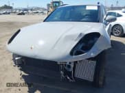 ✅ 2024 Porsche Macan S • VIN: WP1AG2A50RLB40128 • Lot: 42623875. Wystawiony na IAAI z przebiegiem 5 996 mil. Bezpłatny archiwum sprzedaży aukcyjnych z USA i szczegółowy raport historii pojazdu na DreamBid. Zdjęcie 6.