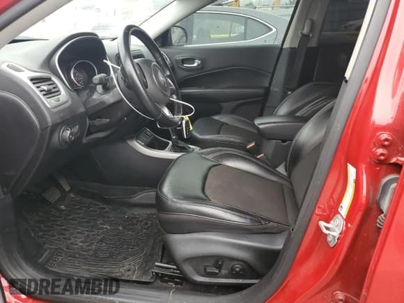 ✅ 2020 Jeep Compass Latitude • VIN: 3C4NJCBB0LT235122 • Lot: 80199425. Listed on Copart with 102,638 mi. Free auction sales archive from the USA and detailed vehicle history report at DreamBid. Image 7.