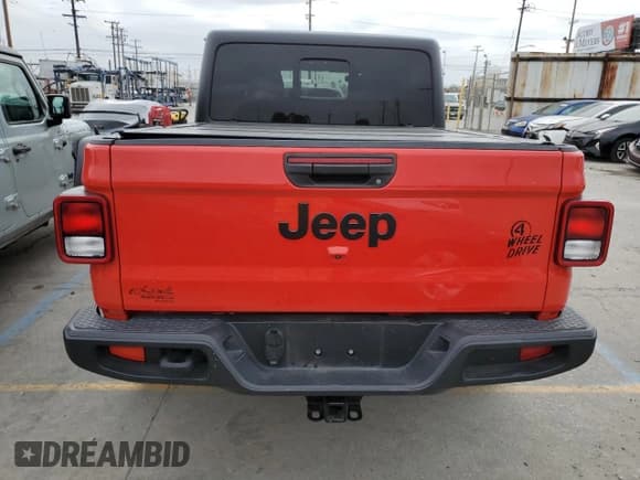 ✅ 2022 Jeep Gladiator Texas Trail • VIN: 1C6HJTAGXNL117353 • Лот: 66411575. Опубликован ранее на Copart с пробегом 28 801 миль. Бесплатный доступ к архиву аукционных продаж из США и подробный отчёт об истории автомобиля на DreamBid. Изображение 6.