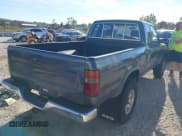 ✅ 1991 Toyota Pickup DLX • VIN: JT4VN13DXM5057035 • Lot: 43601231. Wystawiony na IAAI z przebiegiem 246 493 mil. Bezpłatny archiwum sprzedaży aukcyjnych z USA i szczegółowy raport historii pojazdu na DreamBid. Zdjęcie 4.