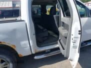 ✅ 2008 Ford F-150 XLT • VIN: 1FTPW14V28FB51861 • Lot: 42802872. Wystawiony na IAAI z przebiegiem 183 092 mil. Bezpłatny archiwum sprzedaży aukcyjnych z USA i szczegółowy raport historii pojazdu na DreamBid. Zdjęcie 8.