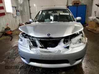 ✅ 2005 Saab 9-2X Linear • VIN: JF4GG61655H050751 • Lot: 43216215. Wystawiony na Copart z przebiegiem 125 692 mil. Bezpłatny archiwum sprzedaży aukcyjnych z USA i szczegółowy raport historii pojazdu na DreamBid. Zdjęcie 5.