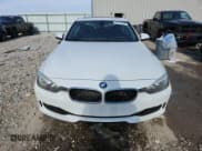 ✅ 2014 BMW 3 Series 328i xDrive • VIN: WBA3B5C5XEP539975 • Lot: 91129155. Wystawiony na Copart z przebiegiem 114 266 mil. Bezpłatny archiwum sprzedaży aukcyjnych z USA i szczegółowy raport historii pojazdu na DreamBid. Zdjęcie 5.