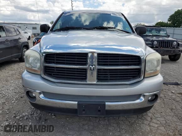 2006 Dodge 1500 SLT with VIN 1D7HA16N86J152397, listed as a Copart auction lot 58801835 with 166,179 mi miles and Salvage title. Bid and sale history available at DreamBid. Image 5.