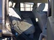 ✅ 2006 Jeep Commander • VIN: 1J8HG48N66C174256 • Лот: 41652107. Опубликован ранее на IAAI с пробегом 106 966 миль. Бесплатный доступ к архиву аукционных продаж из США и подробный отчёт об истории автомобиля на DreamBid. Изображение 8.