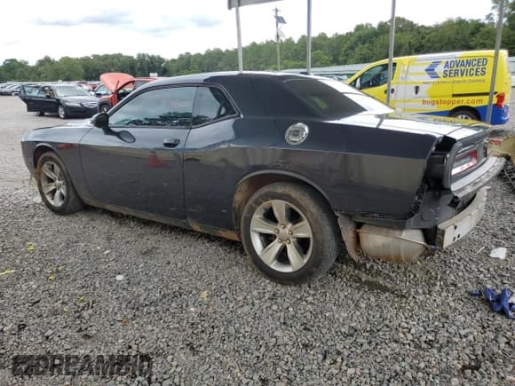 ✅ 2017 Dodge Challenger SXT • VIN: 2C3CDZAG1HH658472 • Lot: 64744274. Wystawiony na Copart z przebiegiem 129 764 mil. Bezpłatny archiwum sprzedaży aukcyjnych z USA i szczegółowy raport historii pojazdu na DreamBid. Zdjęcie 2.