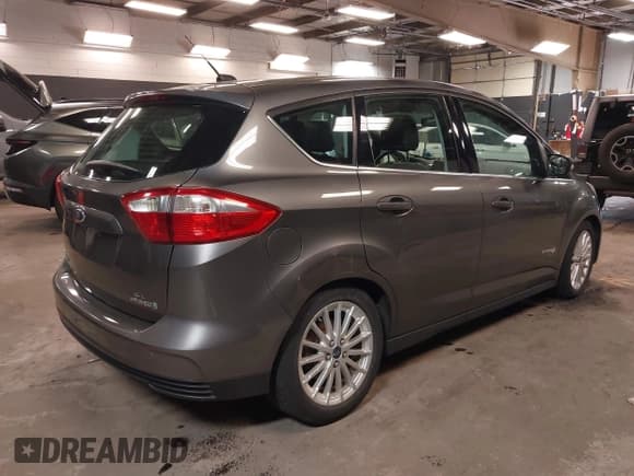 ✅ 2013 Ford C-Max SEL • VIN: 1FADP5BU9DL531704 • Лот: 42228841. Опубликован ранее на IAAI с пробегом 91 808 миль. Бесплатный доступ к архиву аукционных продаж из США и подробный отчёт об истории автомобиля на DreamBid. Изображение 4.