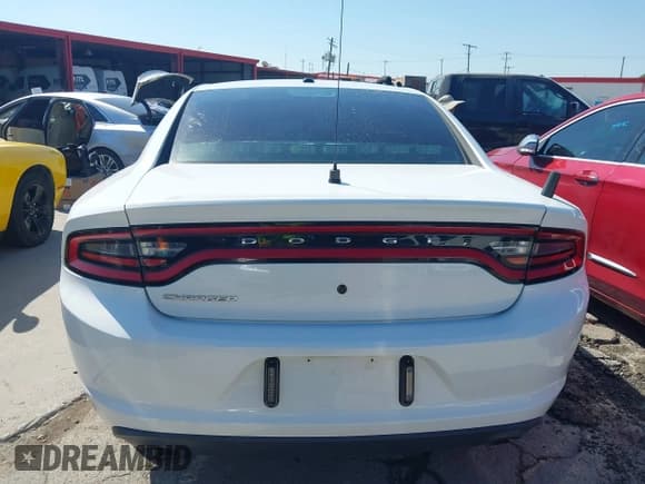 ✅ 2015 Dodge Charger Police • VIN: 2C3CDXAG3FH791316 • Лот: 43007037. Опубликован ранее на IAAI с пробегом 92 599 миль. Бесплатный доступ к архиву аукционных продаж из США и подробный отчёт об истории автомобиля на DreamBid. Изображение 16.