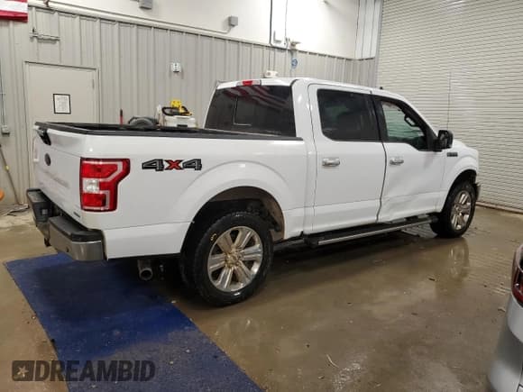 ✅ 2019 Ford F-150 Lariat • VIN: 1FTEW1EP5KFA95039 • Лот: 82337935. Опубликован ранее на Copart с пробегом 106 162 миль. Бесплатный доступ к архиву аукционных продаж из США и подробный отчёт об истории автомобиля на DreamBid. Изображение 3.