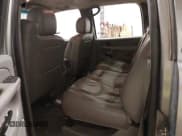 ✅ 2006 GMC Sierra 1500HD SLE1 • VIN: 1GTGK13U36F258144 • Lot: 41666547. Wystawiony na IAAI z przebiegiem 164 606 mil. Bezpłatny archiwum sprzedaży aukcyjnych z USA i szczegółowy raport historii pojazdu na DreamBid. Zdjęcie 8.