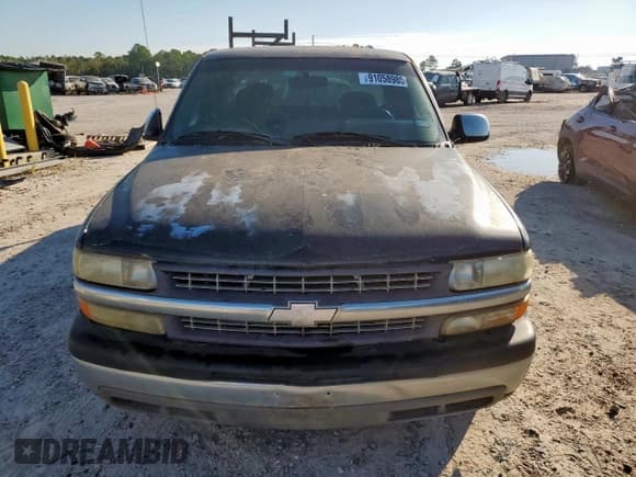 ✅ 2002 Chevrolet Silverado 1500 LS • VIN: 2GCEC19V021165488 • Lot: 91058985. Listed on Copart with 277,243 mi. Free auction sales archive from the USA and detailed vehicle history report at DreamBid. Image 5.