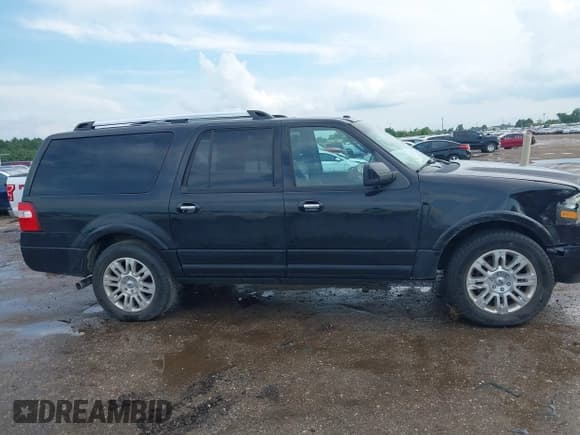 ✅ 2014 Ford Expedition Max Limited • VIN: 1FMJK1K52EEF31333 • Лот: 43094718. Опубликован ранее на IAAI с пробегом 227 917 миль. Бесплатный доступ к архиву аукционных продаж из США и подробный отчёт об истории автомобиля на DreamBid. Изображение 13.