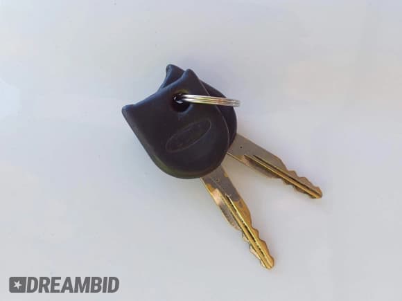 ✅ 2011 Ford F-150 XL • VIN: 1FTMF1CM5BKD38764 • Lot: 42004231. Listed on IAAI with 526,556 mi. Free auction sales archive from the USA and detailed vehicle history report at DreamBid. Image 11.