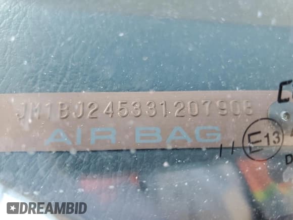 ✅ 2003 Mazda Protege • VIN: JM1BJ245331207908 • Lot: 85859895. Wystawiony na Copart z przebiegiem Nie podano. Bezpłatny archiwum sprzedaży aukcyjnych z USA i szczegółowy raport historii pojazdu na DreamBid. Zdjęcie 12.