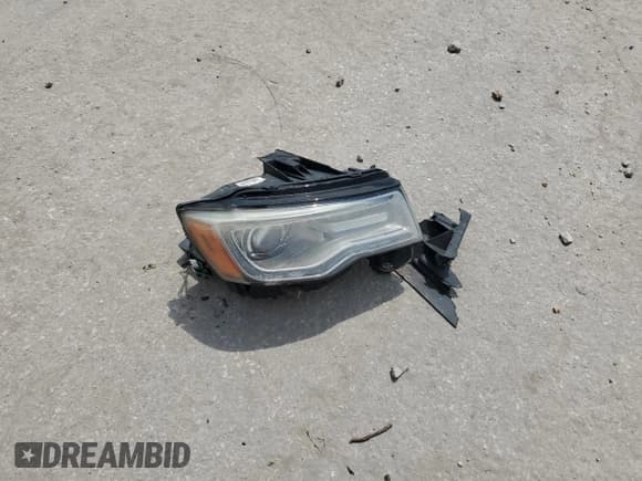 ✅ 2014 Jeep Grand Cherokee Summit • VIN: 1C4RJFJT1EC100405 • Lot: 60725545. Listed on Copart with 190,360 mi. Free auction sales archive from the USA and detailed vehicle history report at DreamBid. Image 13.