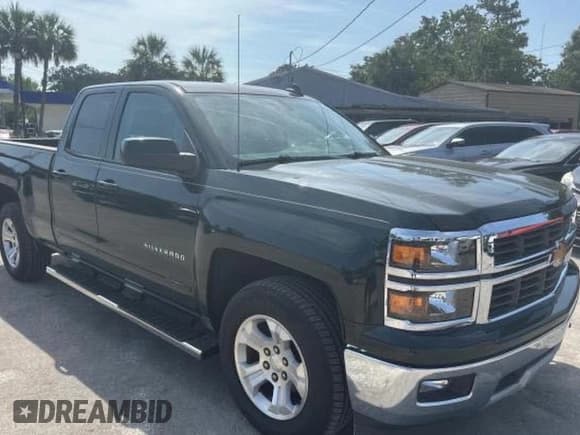 ✅ 2015 Chevrolet Silverado 1500 LT • VIN: 1GCRCREC7FZ233545 • Лот: 70768165. Опубликован ранее на Copart с пробегом 112 501 миль. Бесплатный доступ к архиву аукционных продаж из США и подробный отчёт об истории автомобиля на DreamBid. Изображение 1.