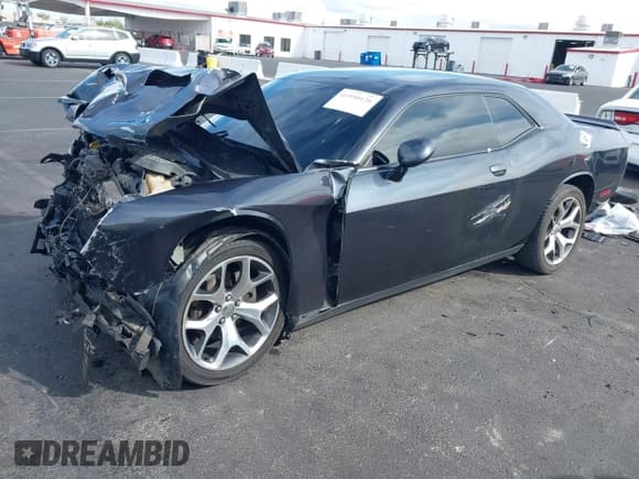 ✅ 2016 Dodge Challenger SXT Plus • VIN: 2C3CDZAG7GH316782 • Lot: 41950126. Listed on IAAI with 116,968 mi. Free auction sales archive from the USA and detailed vehicle history report at DreamBid. Image 18.