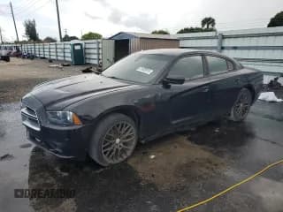 ✅ 2011 Dodge Charger Rallye • VIN: 2B3CL3CGXBH553995 • Лот: 81855915. Опубликован ранее на Copart с пробегом 96 494 миль. Бесплатный доступ к архиву аукционных продаж из США и подробный отчёт об истории автомобиля на DreamBid. Изображение 1.