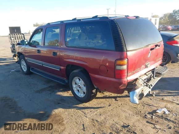 ✅ 2002 Chevrolet Suburban LT • VIN: 1GNEC16ZX2J235759 • Lot: 43468036. Listed on IAAI with 212,553 mi. Free auction sales archive from the USA and detailed vehicle history report at DreamBid. Image 3.