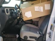 ✅ 2021 Jeep Gladiator Overland • VIN: 1C6HJTFG2ML557221 • Лот: 52453215. Опубликован ранее на Copart с пробегом 70 189 миль. Бесплатный доступ к архиву аукционных продаж из США и подробный отчёт об истории автомобиля на DreamBid. Изображение 7.