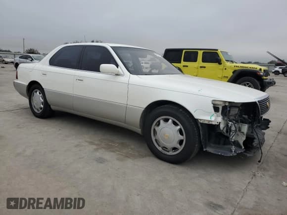 ✅ 1993 Lexus LS • VIN: JT8UF11E1P0150532 • Lot: 79537634. Wystawiony na Copart z przebiegiem 80 100 mil. Bezpłatny archiwum sprzedaży aukcyjnych z USA i szczegółowy raport historii pojazdu na DreamBid. Zdjęcie 4.