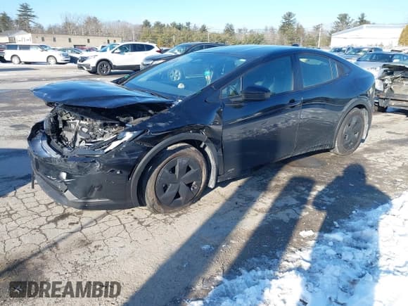 ✅ 2024 Toyota Prius LE • VIN: JTDADABU9R3011735 • Lot: 41311610. Listed on IAAI with 15,282 mi. Free auction sales archive from the USA and detailed vehicle history report at DreamBid. Image 2.