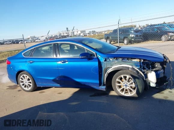 ✅ 2017 Ford Fusion SE • VIN: 3FA6P0HD8HR343041 • Lot: 43400259. Listed on IAAI with 41,947 mi. Free auction sales archive from the USA and detailed vehicle history report at DreamBid. Image 13.
