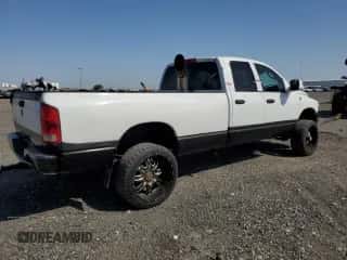 2005 Dodge 3500 SLT z VIN 3D7LS38CX5G787586, wystawiony jako Copart lot #54554365 z przebiegiem 205 421 mil mil oraz Szkoda całkowita • Salvage title. Historia ofert i sprzedaży dostępna na DreamBid. Obrazek 3.