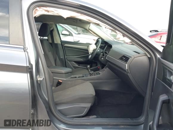 ✅ 2021 Volkswagen Jetta S • VIN: 3VWN57BU9MM022093 • Лот: 43524324. Опубликован ранее на IAAI с пробегом 96 884 миль. Бесплатный доступ к архиву аукционных продаж из США и подробный отчёт об истории автомобиля на DreamBid. Изображение 5.