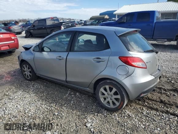✅ 2012 Mazda 2 Touring • VIN: JM1DE1LY4C0133780 • Лот: 46510835. Опубликован ранее на Copart с пробегом 89 879 миль. Бесплатный доступ к архиву аукционных продаж из США и подробный отчёт об истории автомобиля на DreamBid. Изображение 2.