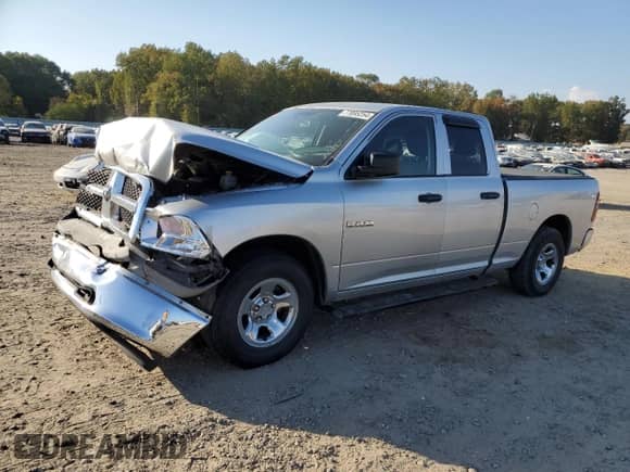 2010 Dodge 1500 ST с VIN 1D7RB1GK9AS246183, выставлен на аукционе Copart как лот 77095254 с пробегом 203 719 миль миль и Списание • Salvage title. История ставок и продаж доступна на DreamBid. Изображение 1.