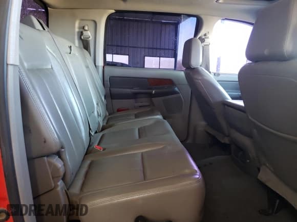 ✅ 2007 Dodge 2500 SLT • VIN: 3D7KS29C87G712005 • Лот: 43275195. Опубликован ранее на Copart с пробегом 123 457 миль. Бесплатный доступ к архиву аукционных продаж из США и подробный отчёт об истории автомобиля на DreamBid. Изображение 11.