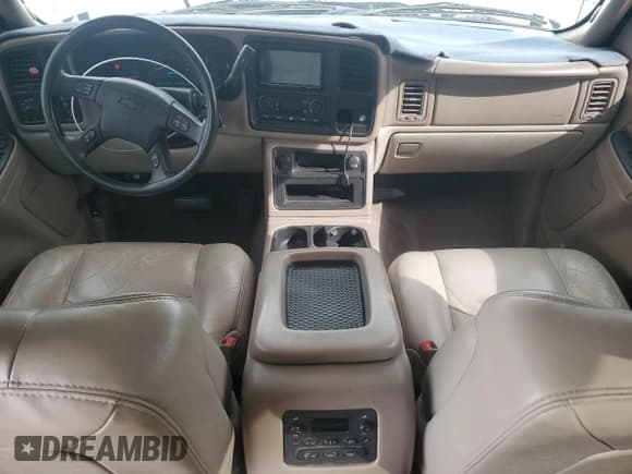 ✅ 2004 Chevrolet Suburban LT • VIN: 1GNEC16T44R312125 • Лот: 52427875. Опубликован ранее на Copart с пробегом 188 143 миль. Бесплатный доступ к архиву аукционных продаж из США и подробный отчёт об истории автомобиля на DreamBid. Изображение 8.