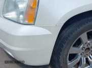 ✅ 2011 GMC Yukon Denali • VIN: 1GKS1EEF9BR113819 • Lot: 43402424. Listed on IAAI with 151,424 mi. Free auction sales archive from the USA and detailed vehicle history report at DreamBid. Image 17.