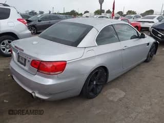 ✅ 2007 BMW 3 Series 335i • VIN: WBAWL73577PX49345 • Lot: 43761405. Wystawiony na IAAI z przebiegiem 144 351 mil. Bezpłatny archiwum sprzedaży aukcyjnych z USA i szczegółowy raport historii pojazdu na DreamBid. Zdjęcie 4.