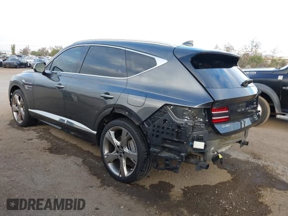 ✅ 2023 Genesis GV80 Advanced Plus • VIN: KMUHCESC9PU123536 • Lot: 43696267. Wystawiony na IAAI z przebiegiem 29 552 mil. Bezpłatny archiwum sprzedaży aukcyjnych z USA i szczegółowy raport historii pojazdu na DreamBid. Zdjęcie 3.