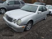 ✅ 2001 Mercedes-Benz E 320/430 4 Matic • VIN: WDBJF82J41X056456 • Лот: 43604303. Опубликован ранее на IAAI с пробегом Не указан. Бесплатный доступ к архиву аукционных продаж из США и подробный отчёт об истории автомобиля на DreamBid. Изображение 2.