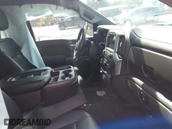 ✅ 2019 Chevrolet Silverado 1500 LT • VIN: 3GCUYDED5KG292241 • Lot: 43396399. Wystawiony na IAAI z przebiegiem 121 506 mil. Bezpłatny archiwum sprzedaży aukcyjnych z USA i szczegółowy raport historii pojazdu na DreamBid. Zdjęcie 5.