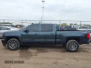 ✅ 2017 Chevrolet Silverado 1500 LT • VIN: 3GCUKREC8HG165188 • Lot: 43441497. Listed on IAAI with 146,133 mi. Free auction sales archive from the USA and detailed vehicle history report at DreamBid. Image 14.
