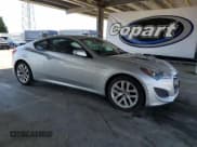 ✅ 2013 Hyundai Genesis Coupe Premium • VIN: KMHHT6KD9DU110519 • Lot: 56065065. Wystawiony na Copart z przebiegiem 26 465 mil. Bezpłatny archiwum sprzedaży aukcyjnych z USA i szczegółowy raport historii pojazdu na DreamBid. Zdjęcie 4.