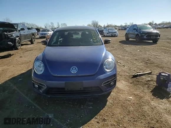 ✅ 2013 Volkswagen Beetle Turbo • VIN: 3VWVT7AT5DM679889 • Lot: 91457505. Wystawiony na Copart z przebiegiem 115 470 mil. Bezpłatny archiwum sprzedaży aukcyjnych z USA i szczegółowy raport historii pojazdu na DreamBid. Zdjęcie 13.