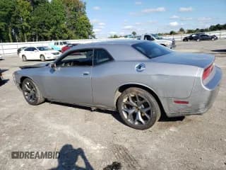 ✅ 2014 Dodge Challenger SXT • VIN: 2C3CDYAG0EH262085 • Lot: 74202754. Wystawiony na Copart z przebiegiem 148 222 mil. Bezpłatny archiwum sprzedaży aukcyjnych z USA i szczegółowy raport historii pojazdu na DreamBid. Zdjęcie 2.