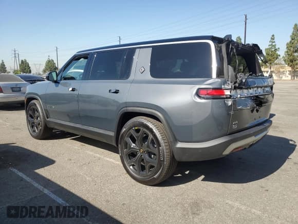 ✅ 2025 Rivian R1S Adventure • VIN: 7PDSGBBA0SN074104 • Lot: 67117375. Wystawiony na Copart z przebiegiem 166 mil. Bezpłatny archiwum sprzedaży aukcyjnych z USA i szczegółowy raport historii pojazdu na DreamBid. Zdjęcie 2.