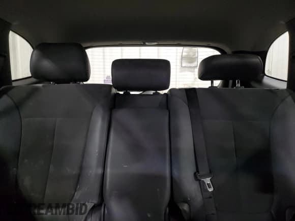 ✅ 2010 Hyundai Santa Fe SE • VIN: 5NMSHDAG1AH359086 • Lot: 85862774. Wystawiony na Copart z przebiegiem 249 793 mil. Bezpłatny archiwum sprzedaży aukcyjnych z USA i szczegółowy raport historii pojazdu na DreamBid. Zdjęcie 10.