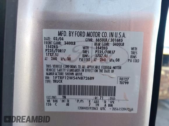 ✅ 2004 Ford F-150 XL • VIN: 1FTRF12W54NB72689 • Lot: 42646140. Wystawiony na IAAI z przebiegiem 116 909 mil. Bezpłatny archiwum sprzedaży aukcyjnych z USA i szczegółowy raport historii pojazdu na DreamBid. Zdjęcie 9.